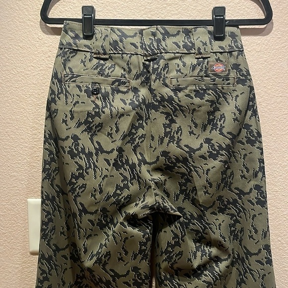 New Dickies Women's Drewsey High Rise Wide Leg Pants Size 26R NWT - Picture 7 of 9